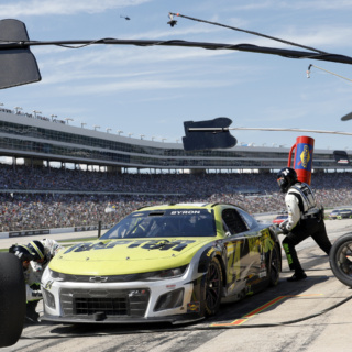 No. 24 RAPTOR Chevrolet Pit Crew