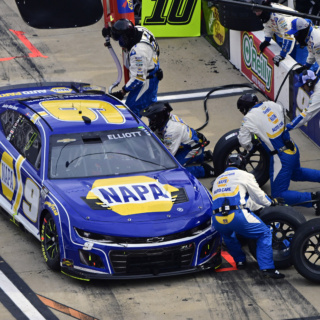 No. 9 NAPA Auto Parts Chevrolet Pit Crew